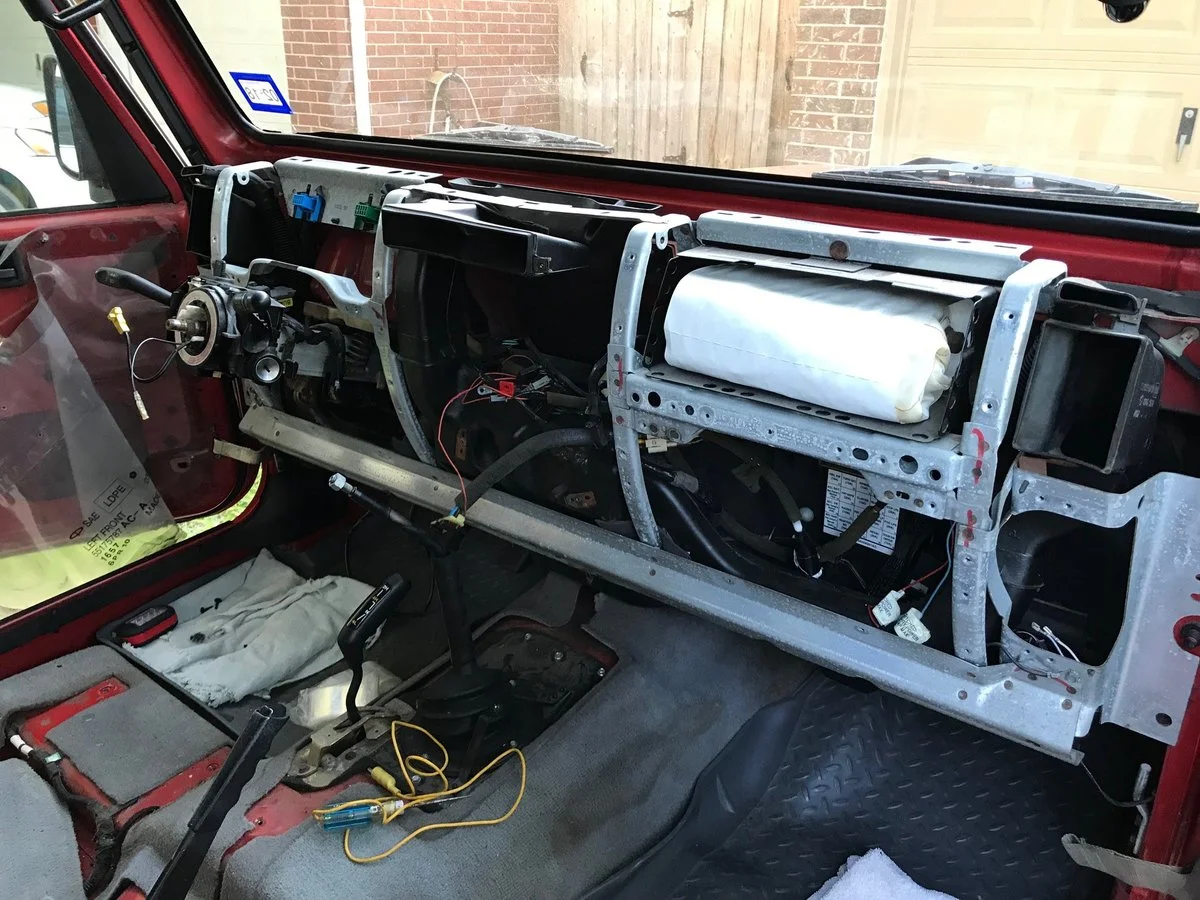 jeep_interior_during.webp