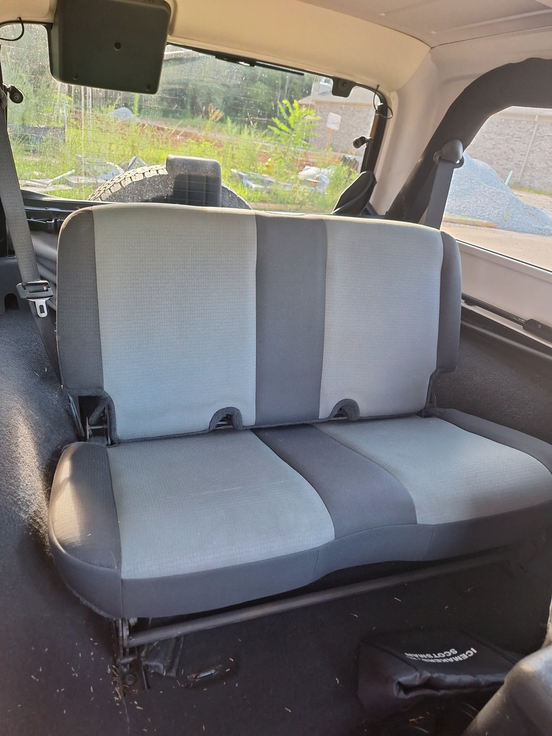 jeepinside.webp