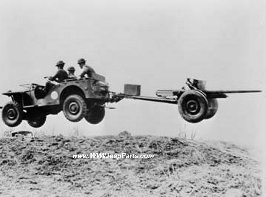 JeepPrototype.BantamBRC.Jumping37mmCannon-3108097503.jpg