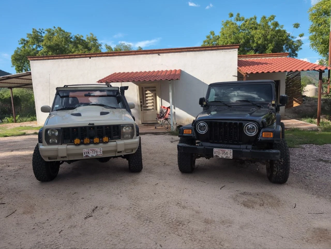 JEEPSx2.webp