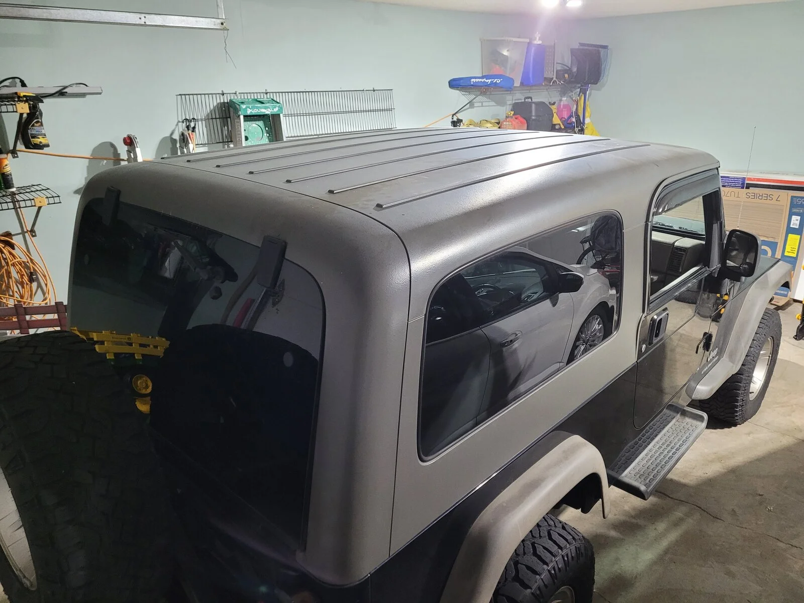 JeepTopRightRear.webp
