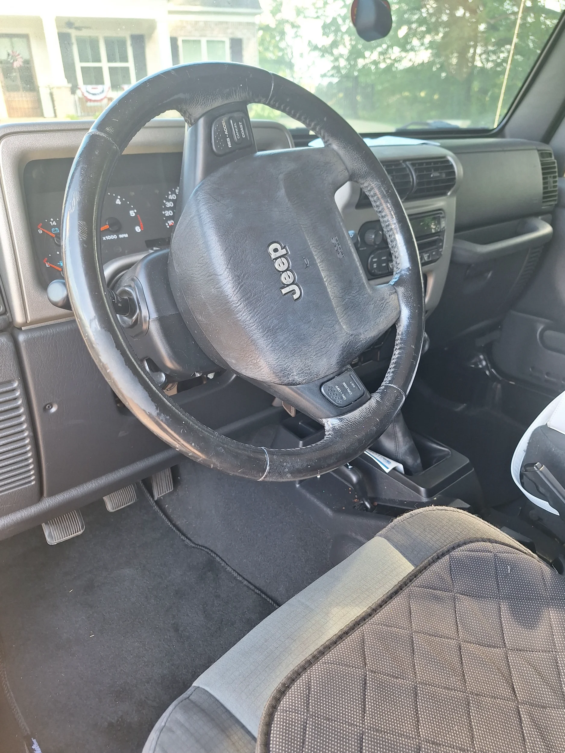 jeepwheel(1) (1).webp
