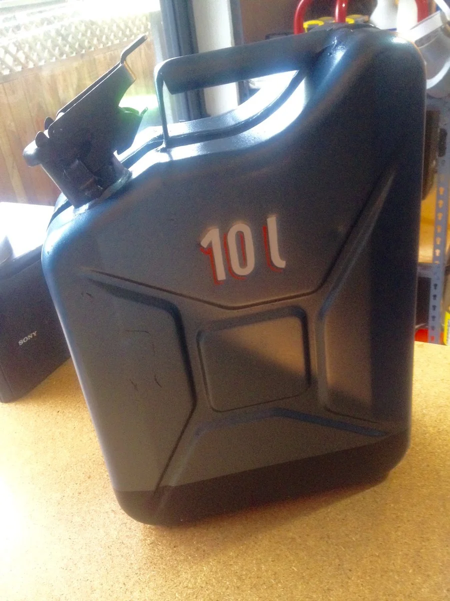 jerrycan3.webp