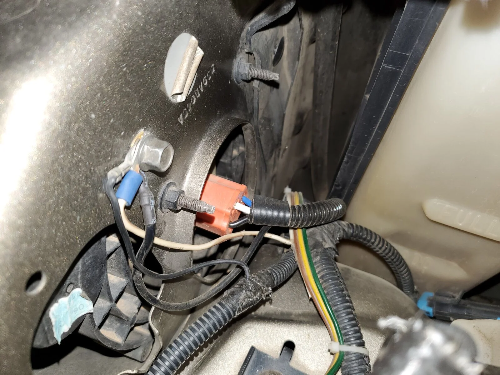 K Suspension wiring passenger side.webp