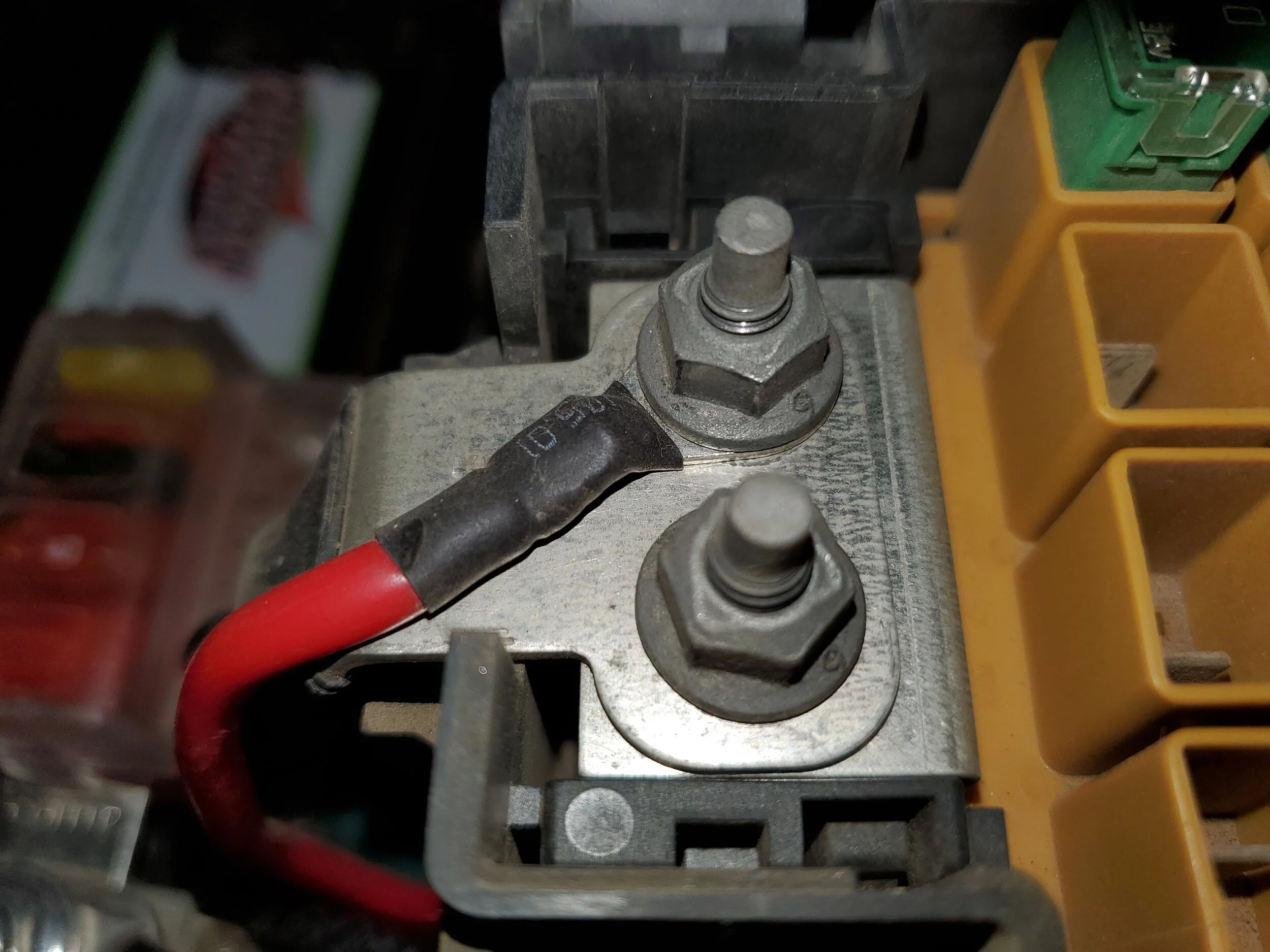 K Suspension wiring showing connection at PDC.webp