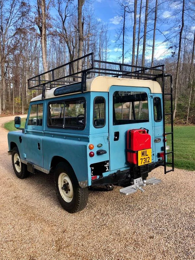 Land Rover3.webp