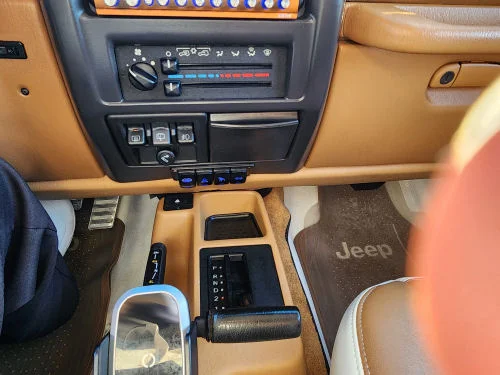 LED SwitchConsole.jpg