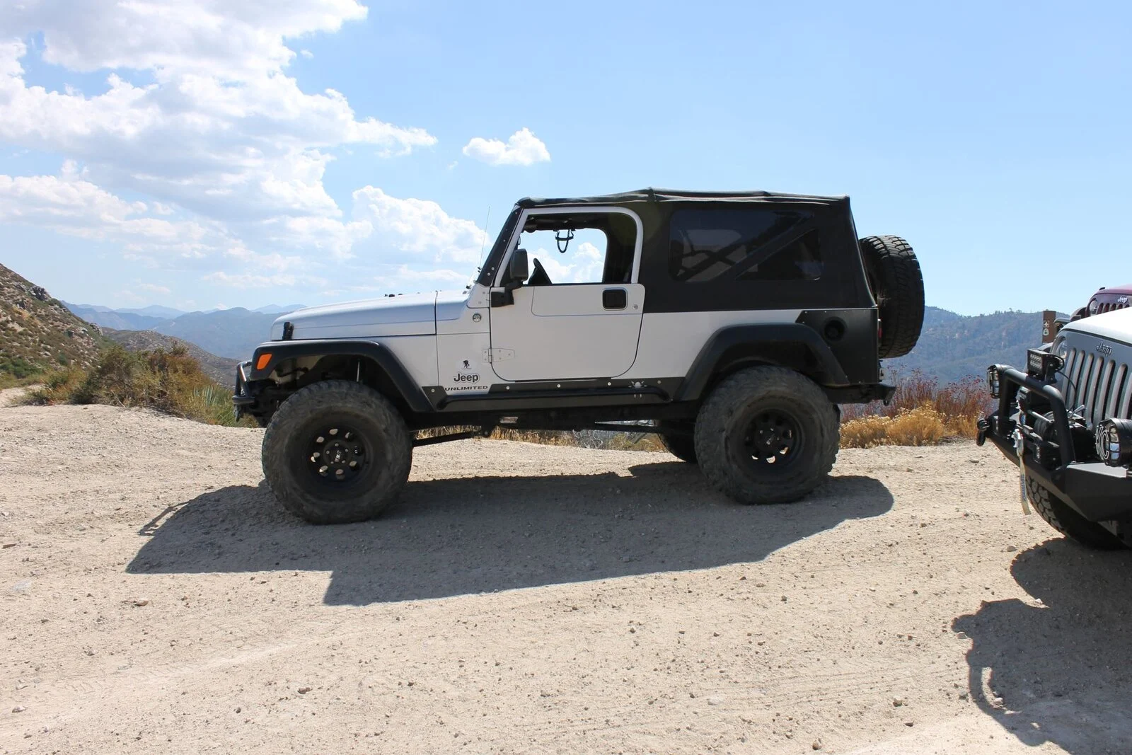 LJ 9-2014.jpg