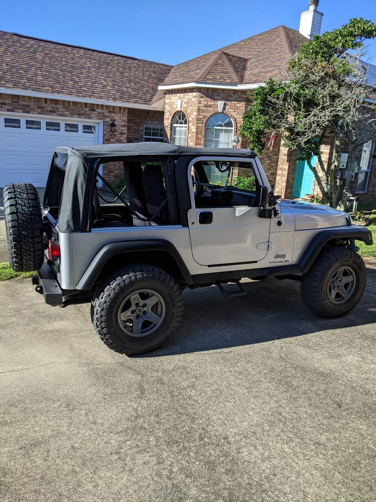 mall crawler.webp