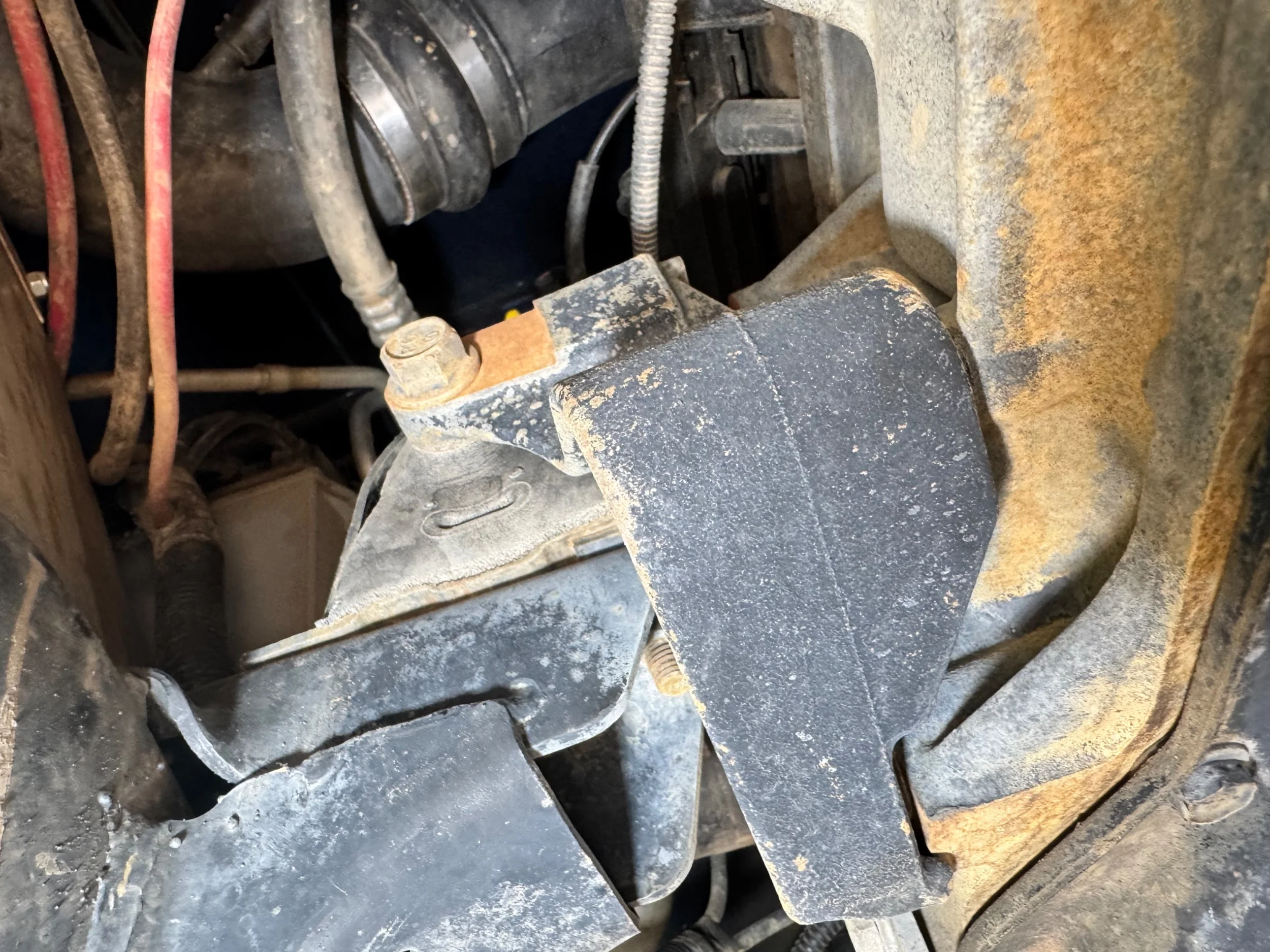 motor mount passanger.webp