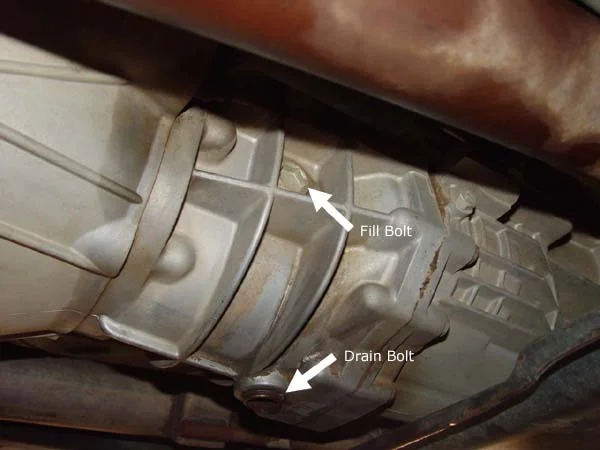 NV3550 drain & fill plugs.jpg