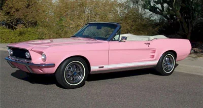 playmate-pink-mustang.webp
