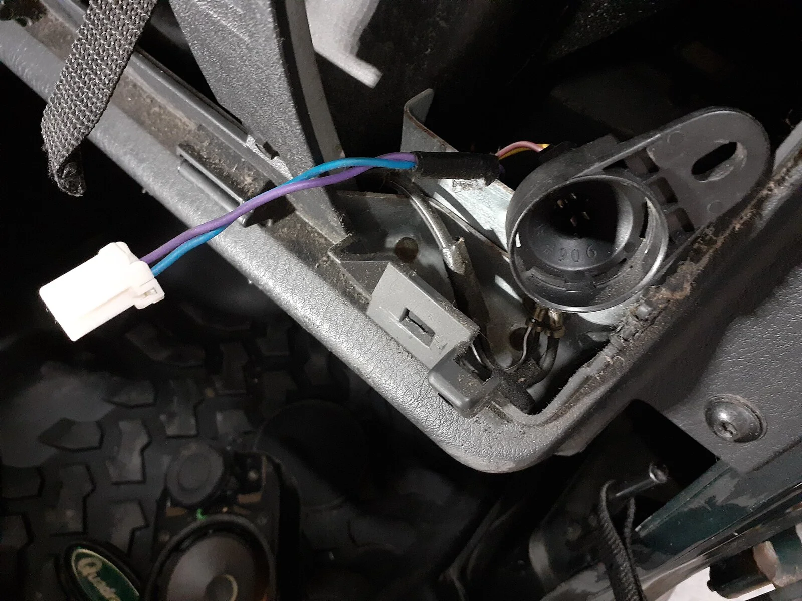 plug 01.webp