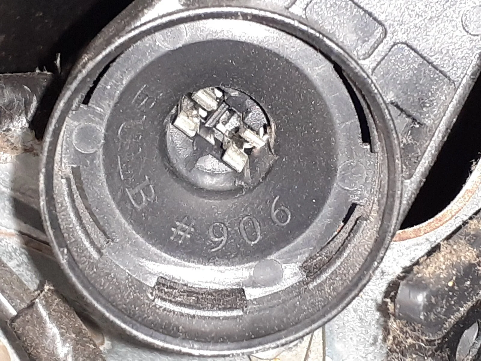 plug 02.webp