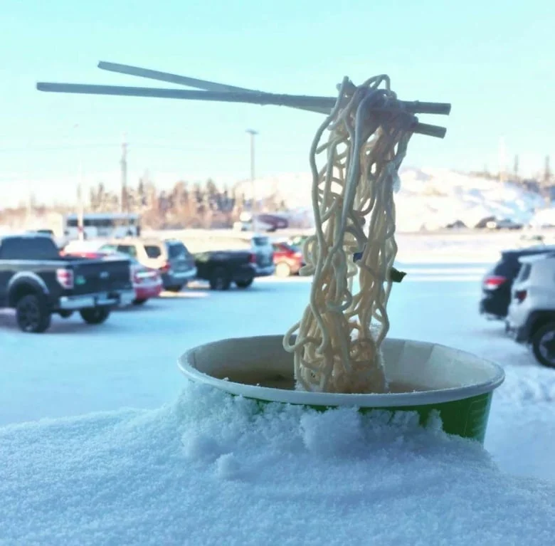 ramen-noodles.webp