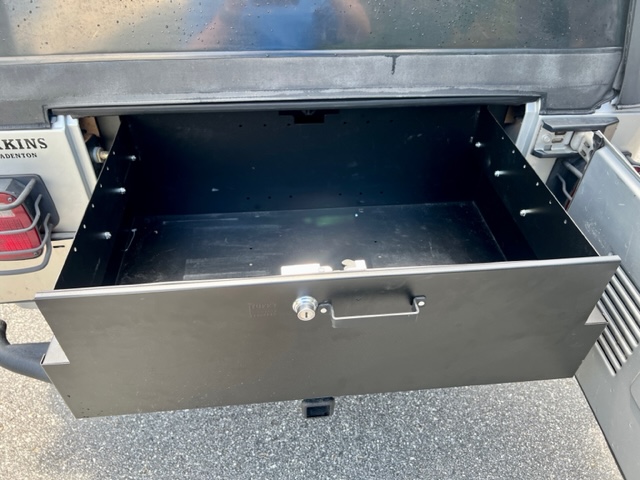 Rear storage drawer.jpg