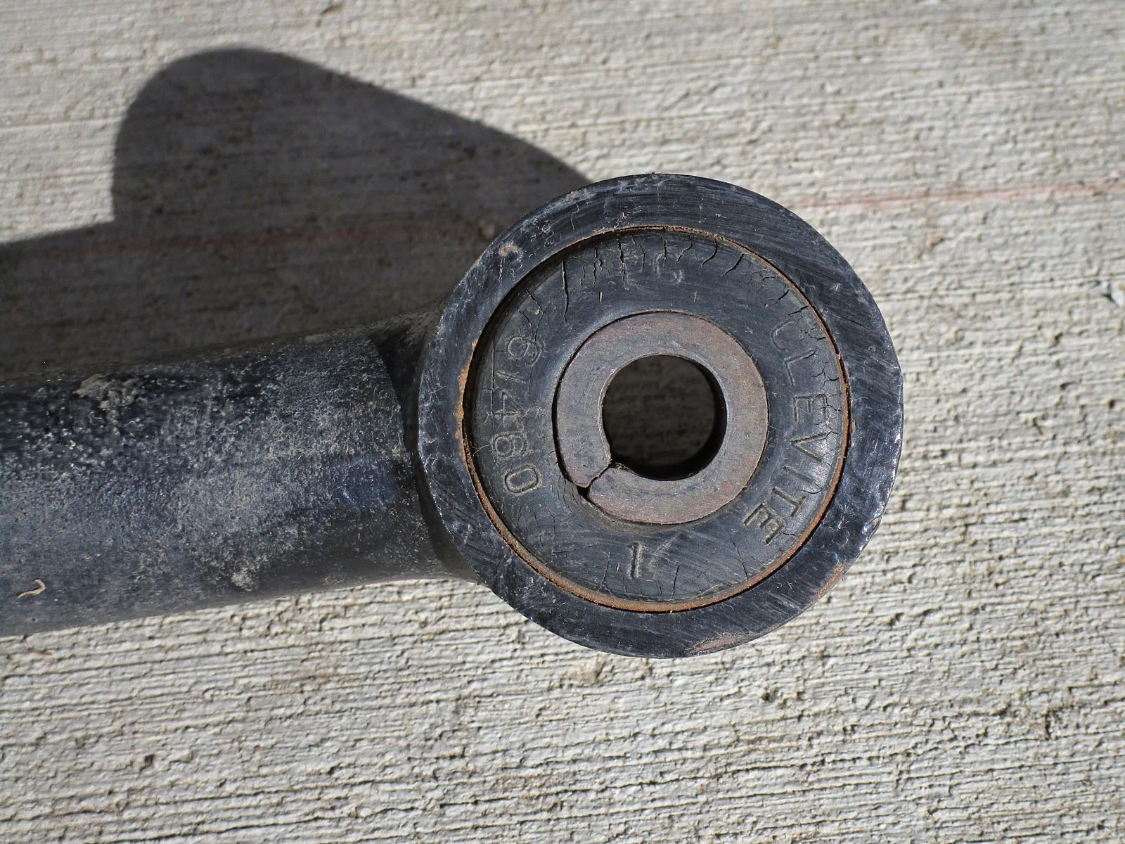 Rear_Track_02.jpg