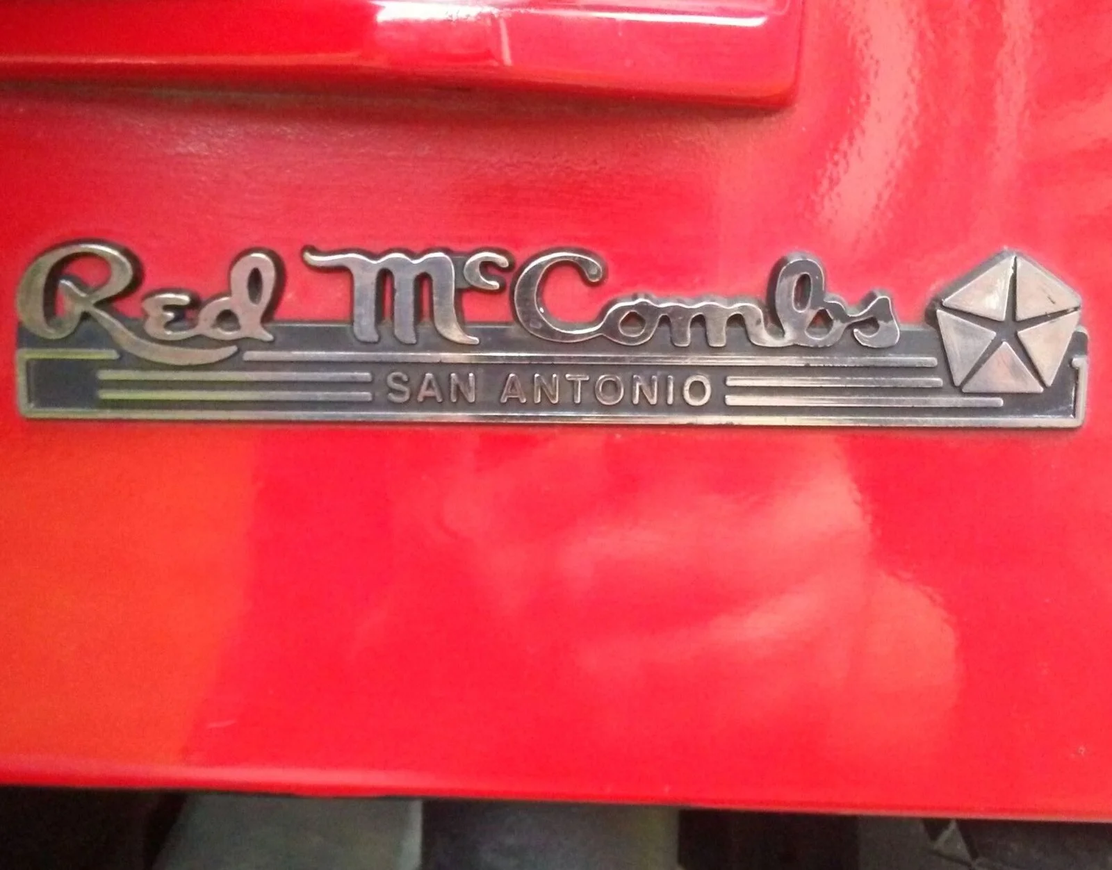 Red McCombs (2).jpg