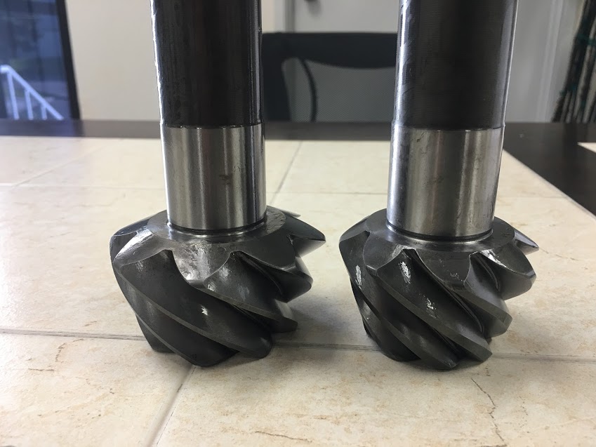RG&A Pinion Gear Comparison Photo 538 on left 488 on right.jpg