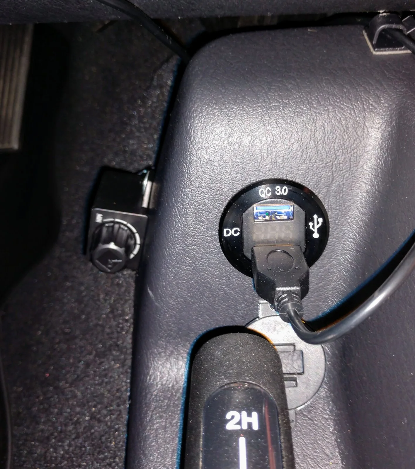 RLC and USB Charger.jpg