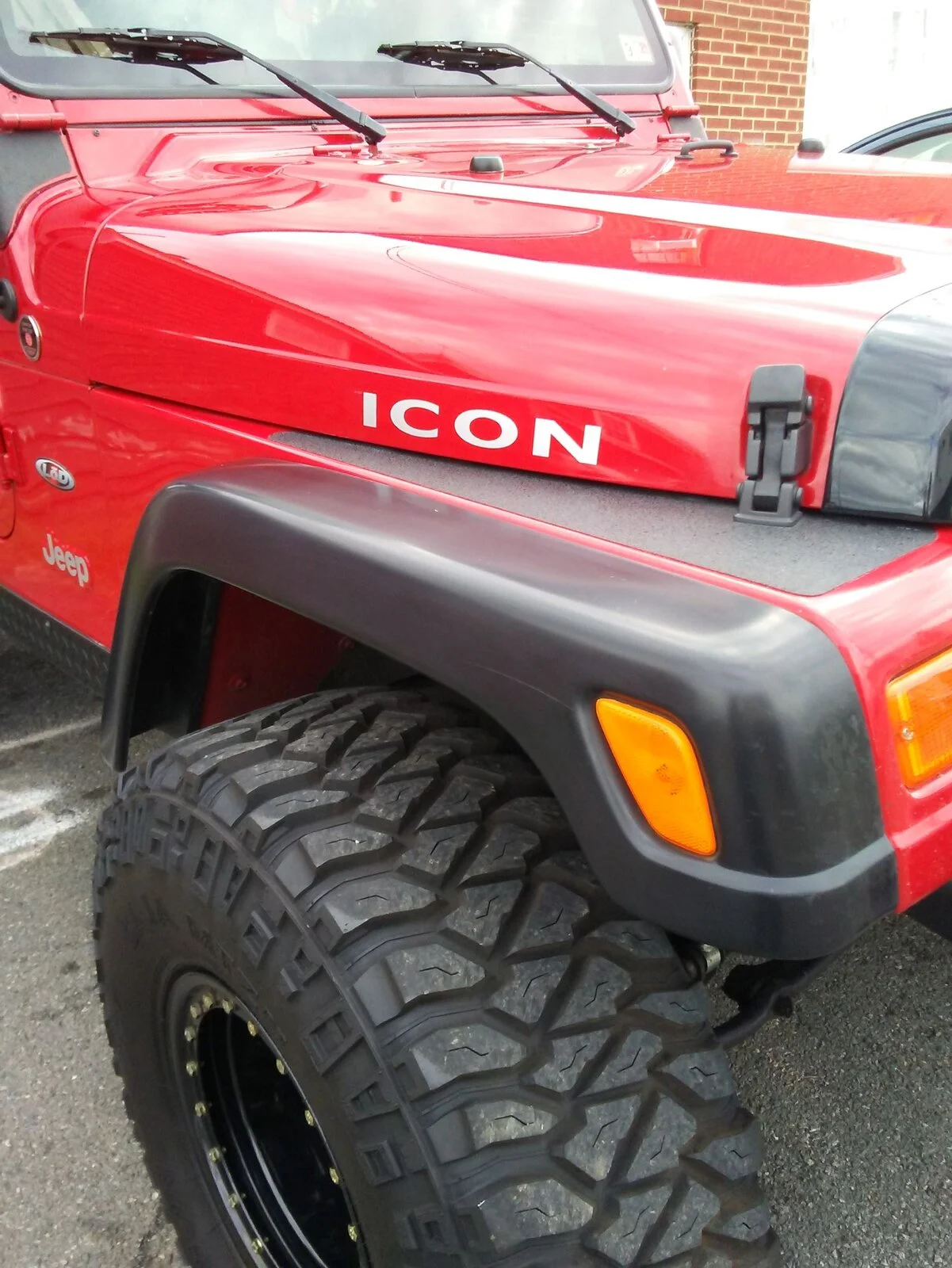 Rubi decal icon.jpg