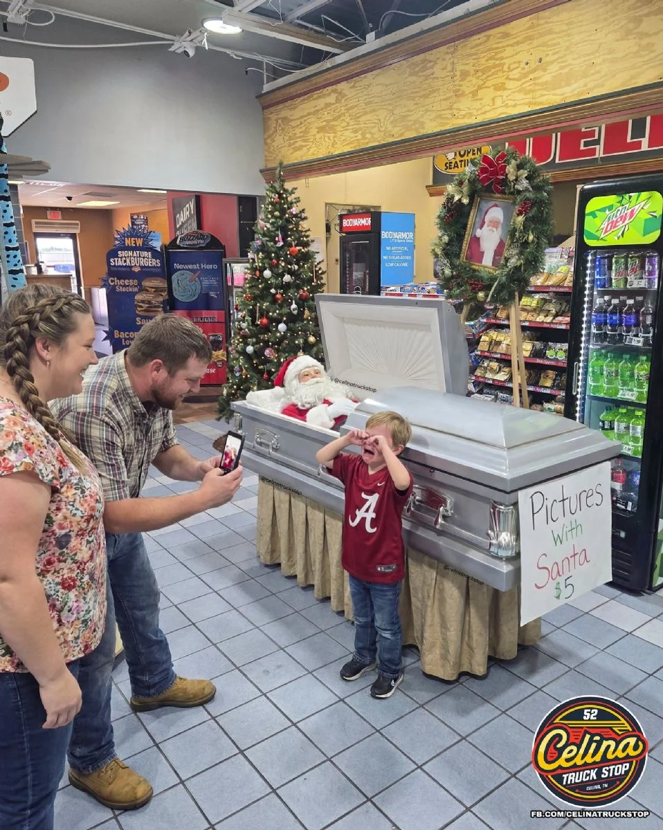 santa-3669560.webp