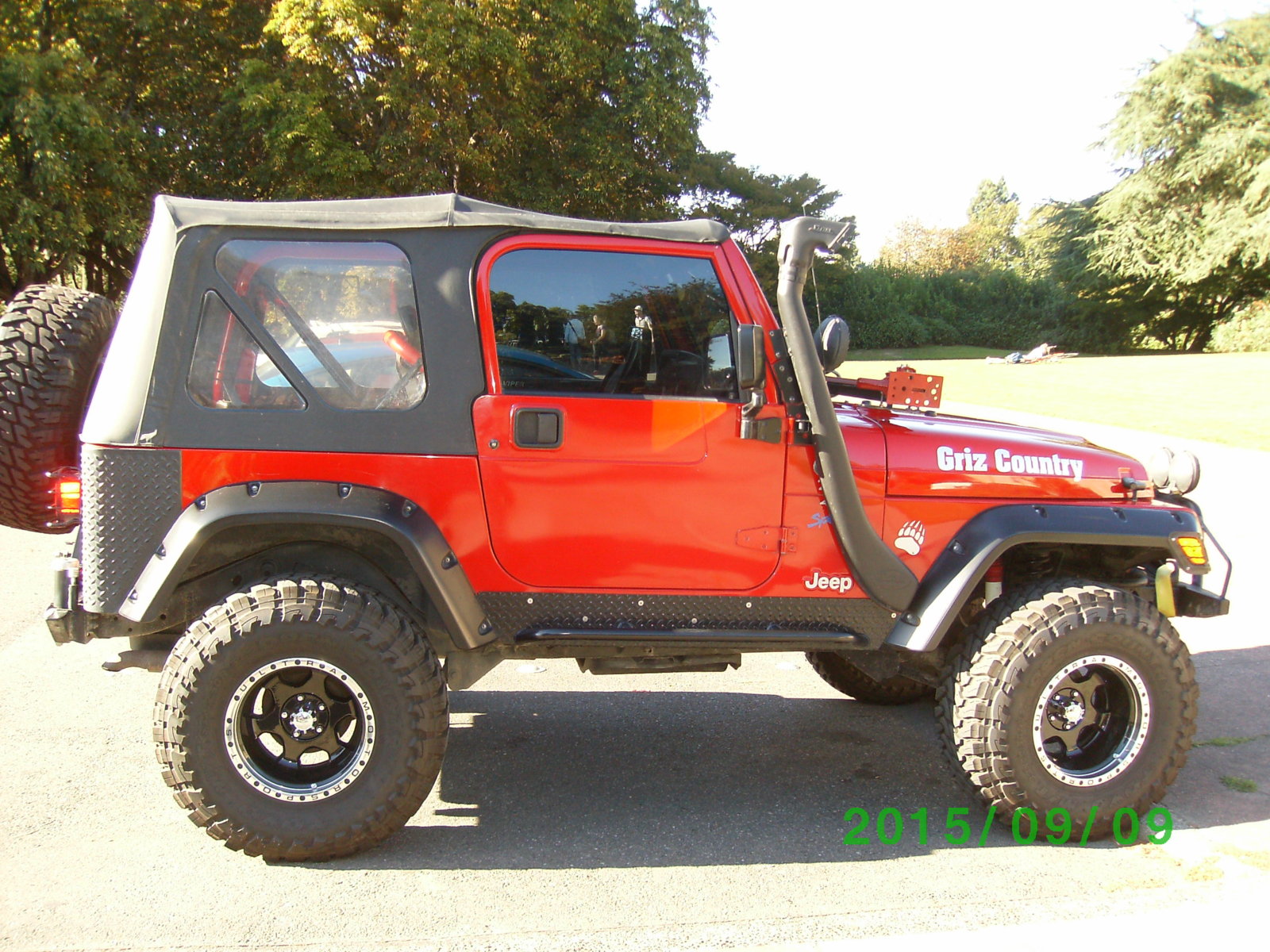 SANY0053-jeep right side.JPG