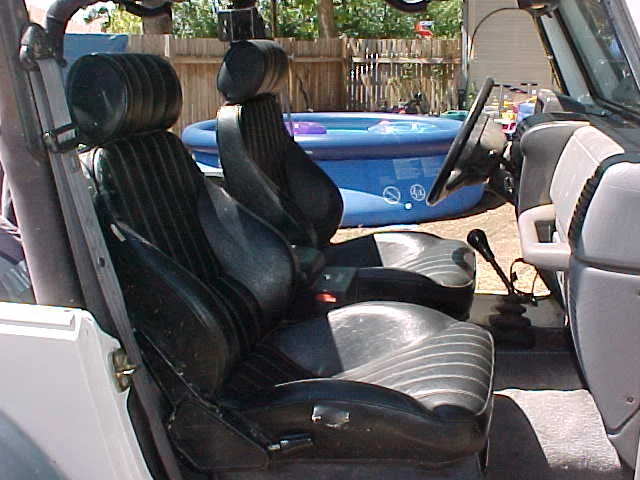 seat2.webp