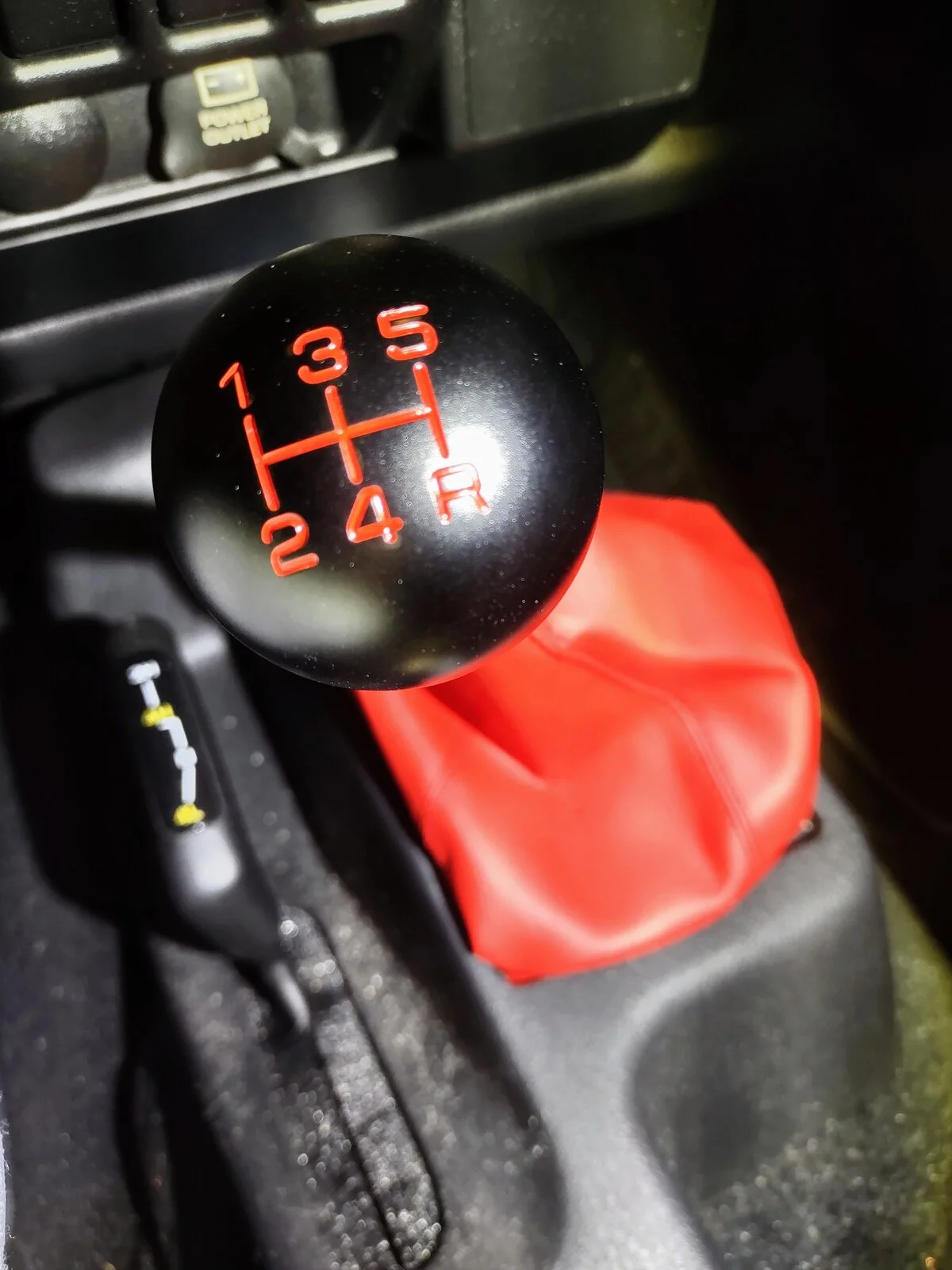 shift knob.webp