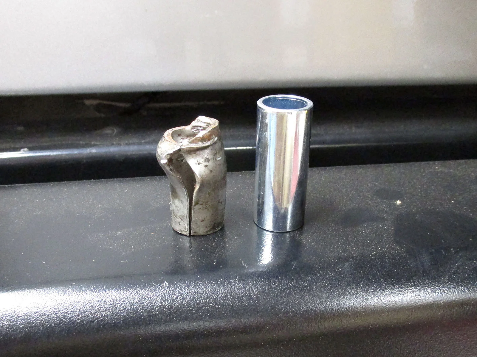 Shock_Bushings_02.webp