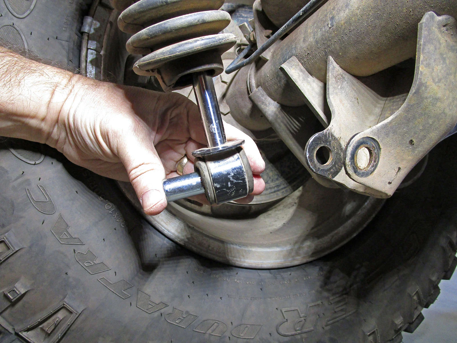 Shock_Bushings_04.webp