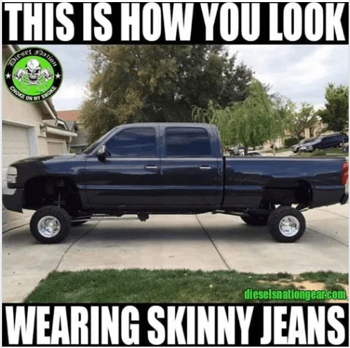 skinny jeans.webp