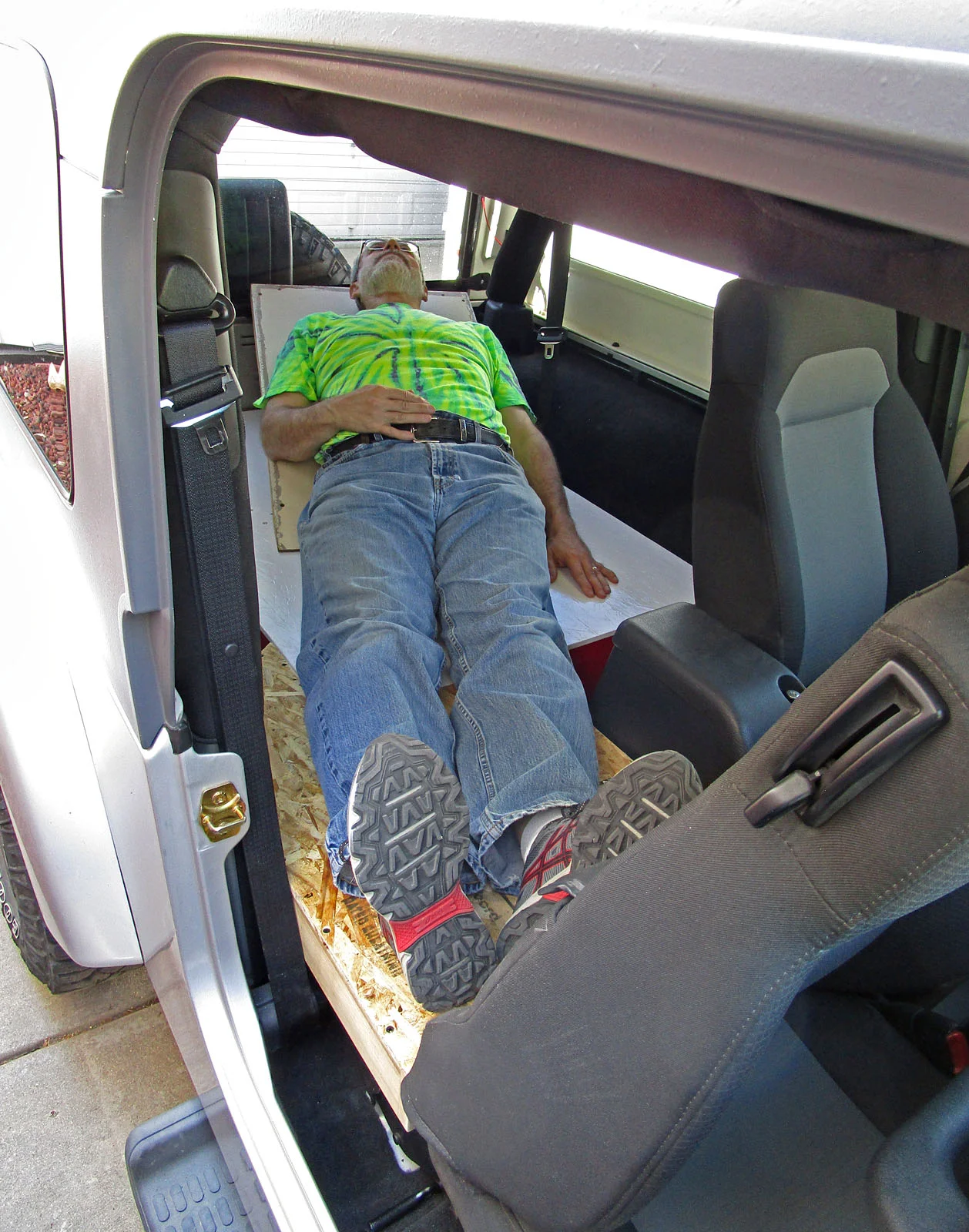 Sleeping_06.webp