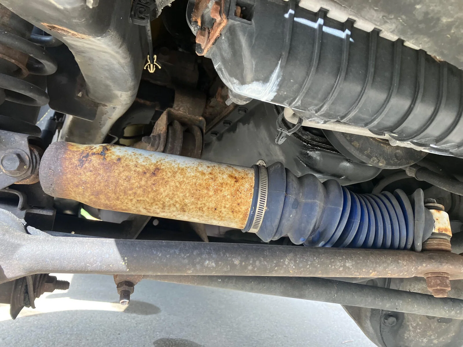 steering damper.webp