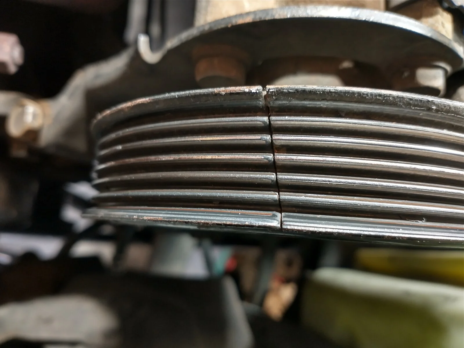 Steering pump pulley.webp