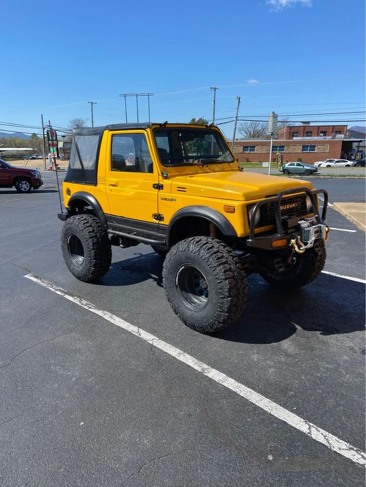 Suzuki Samurai.jpg