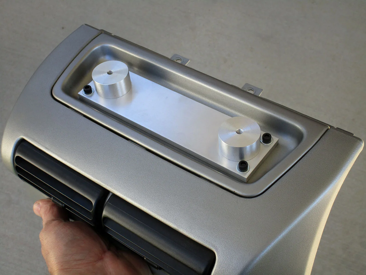 Tablet_Holder_01.jpg