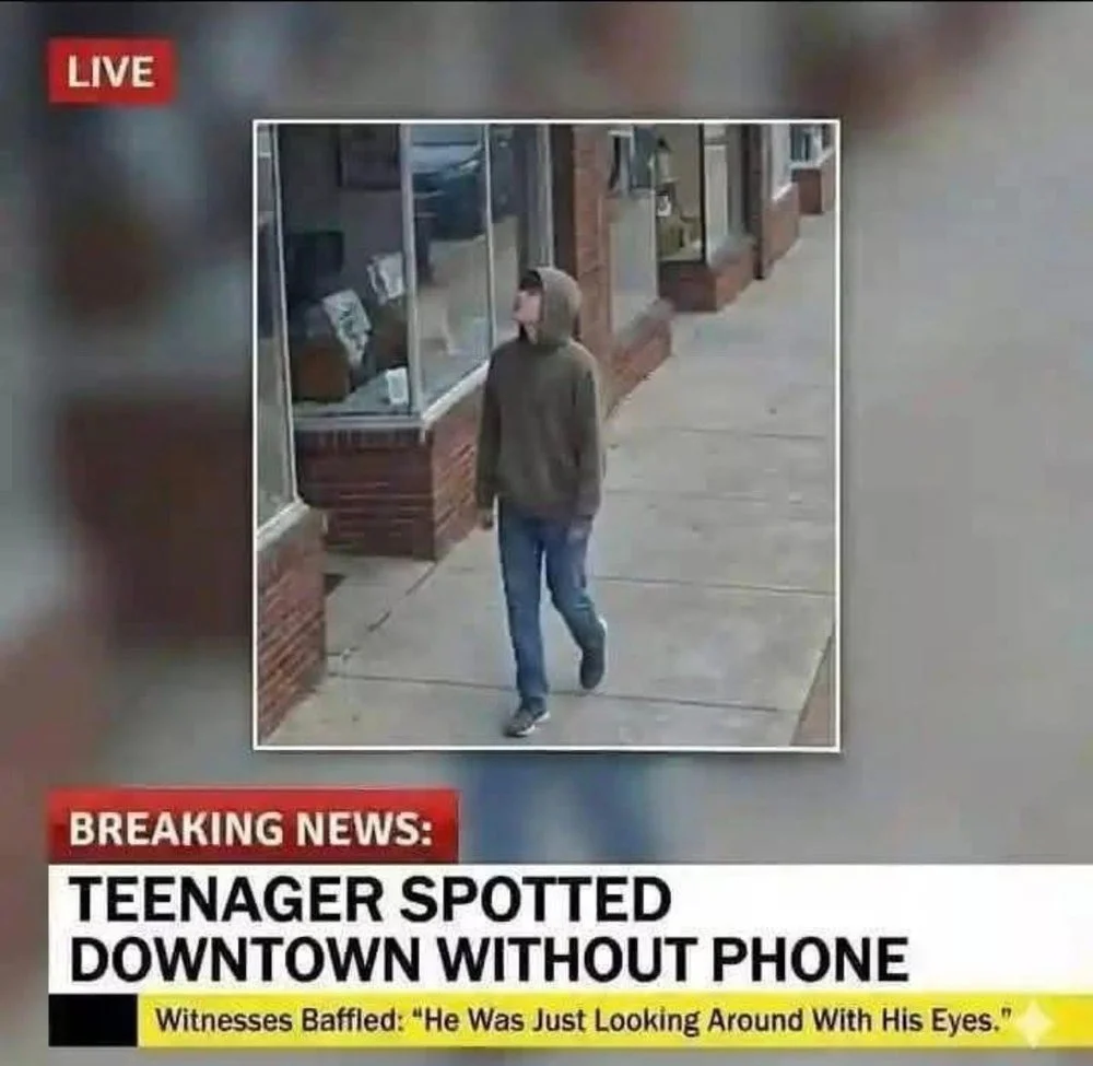 tenn no phone.webp