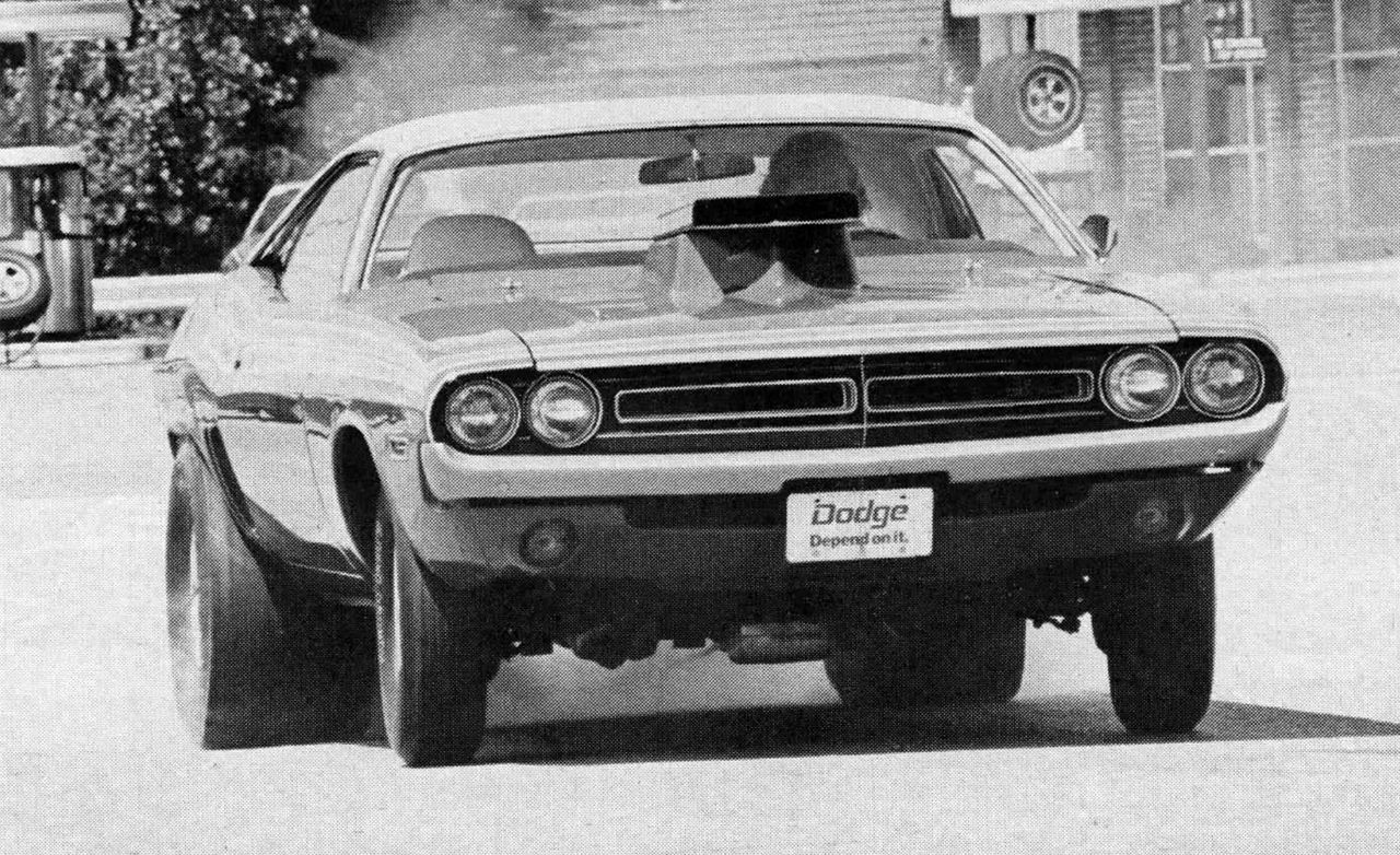the-heirs-of-woodward-avenue-detroits-1970s-street-racing-culture-archived-feature-car-and-dri...jpg