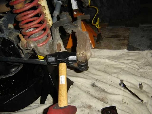 TieRodSledgeHammer.jpg
