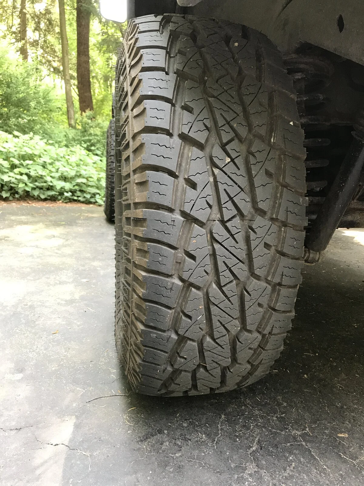 tire1.webp