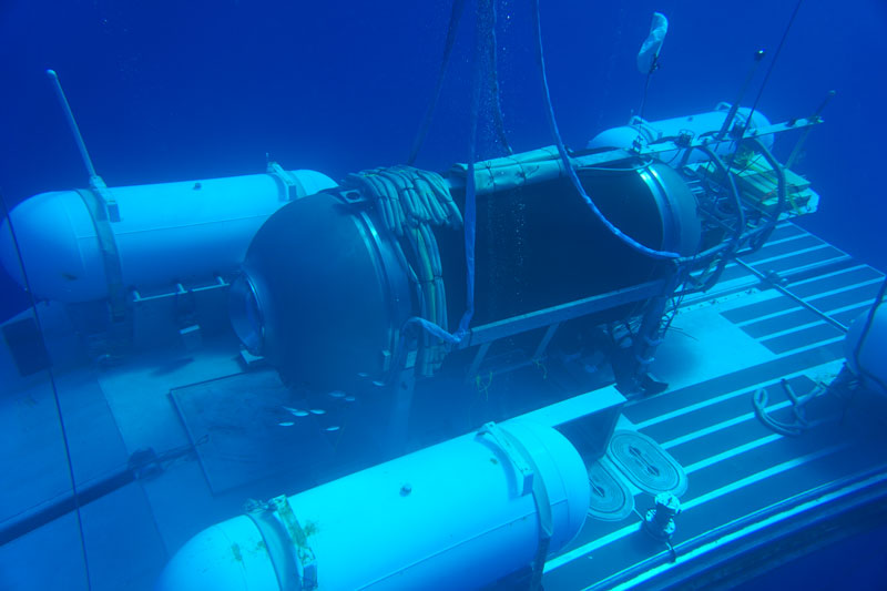 titan-on-platform-underwater.jpg