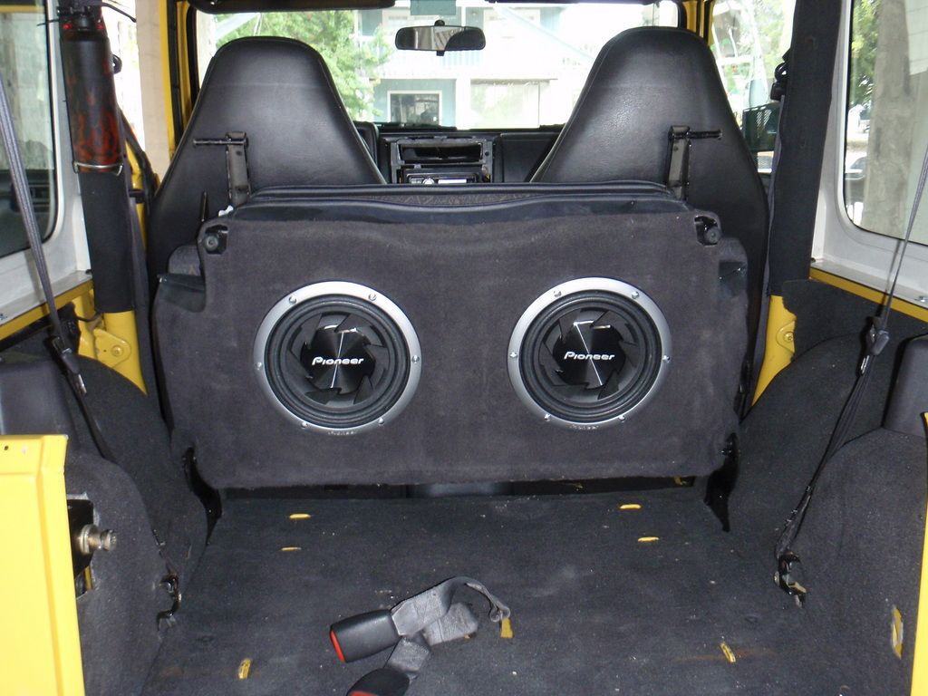 TJ back seat speakers.jpg
