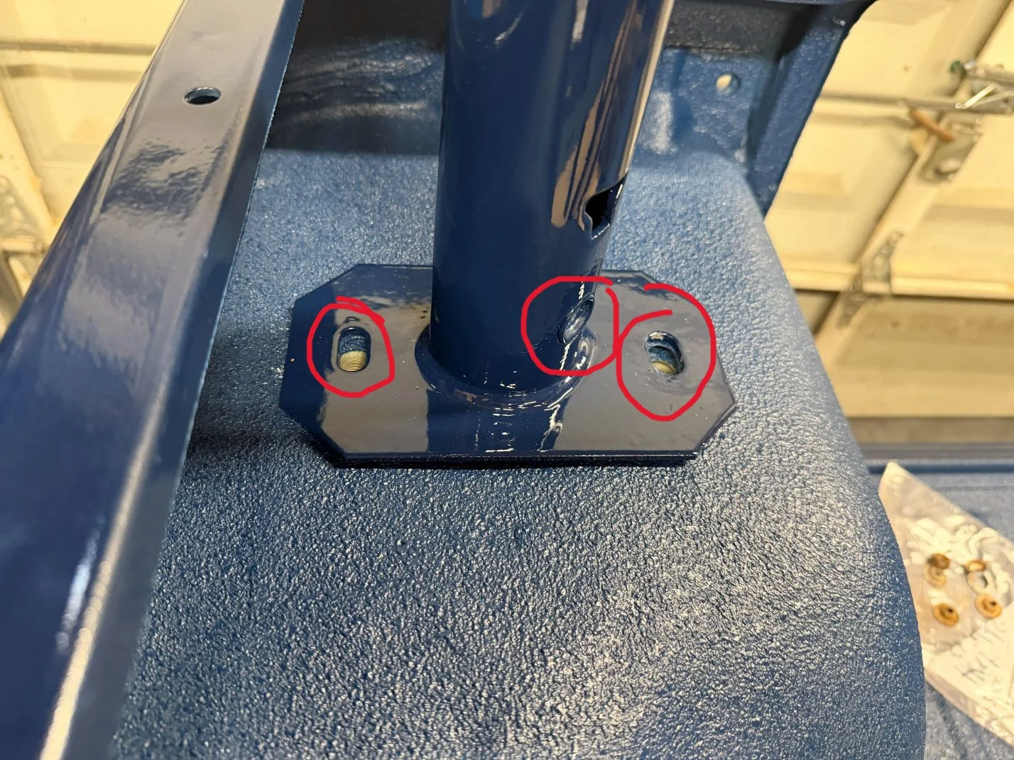 tj-rear-floor-flange.webp