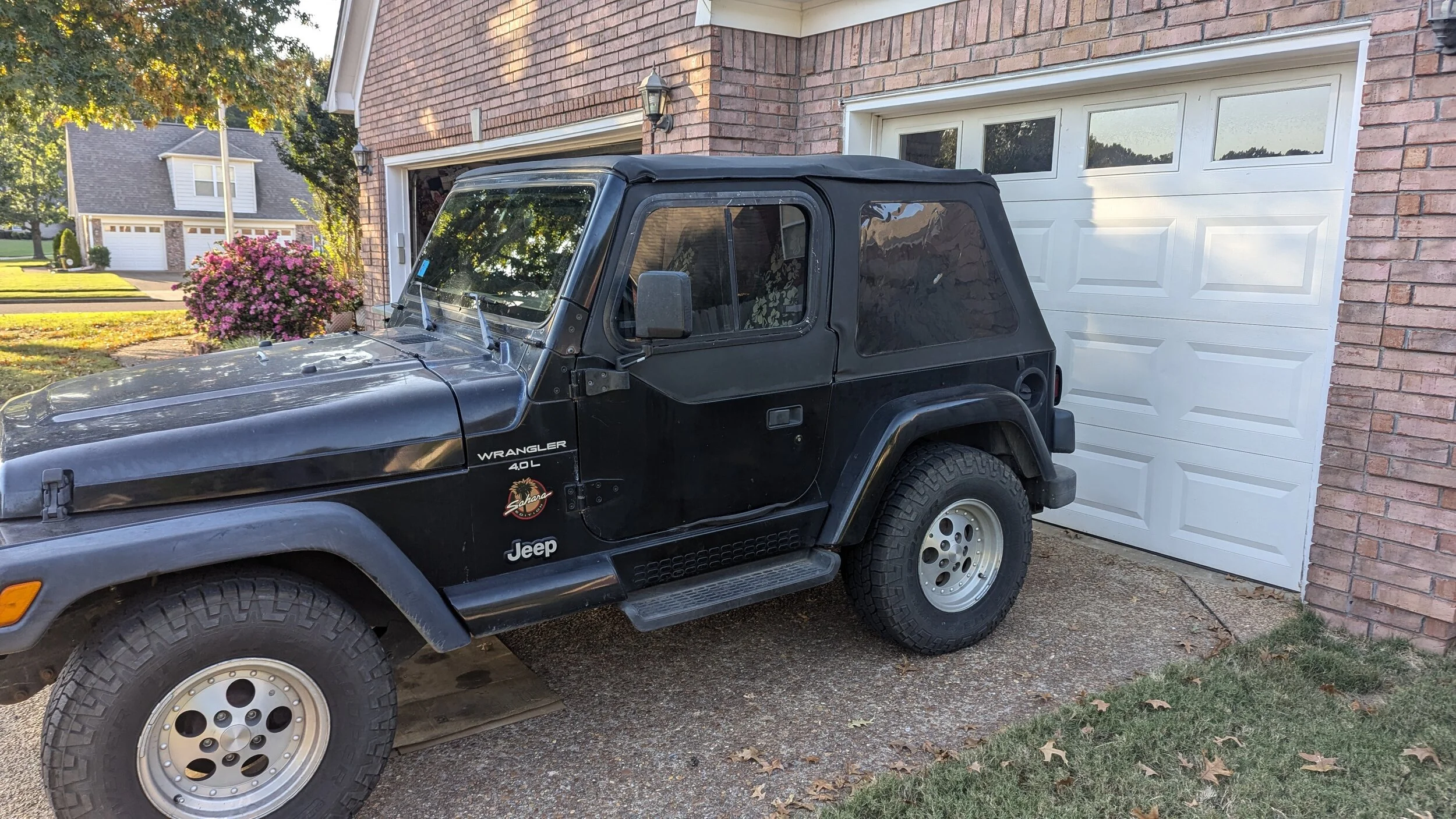 TJ top 1.jpg