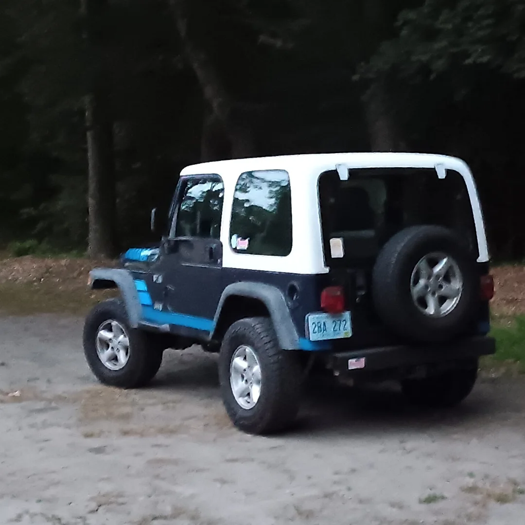 tj7rear3quarter.webp