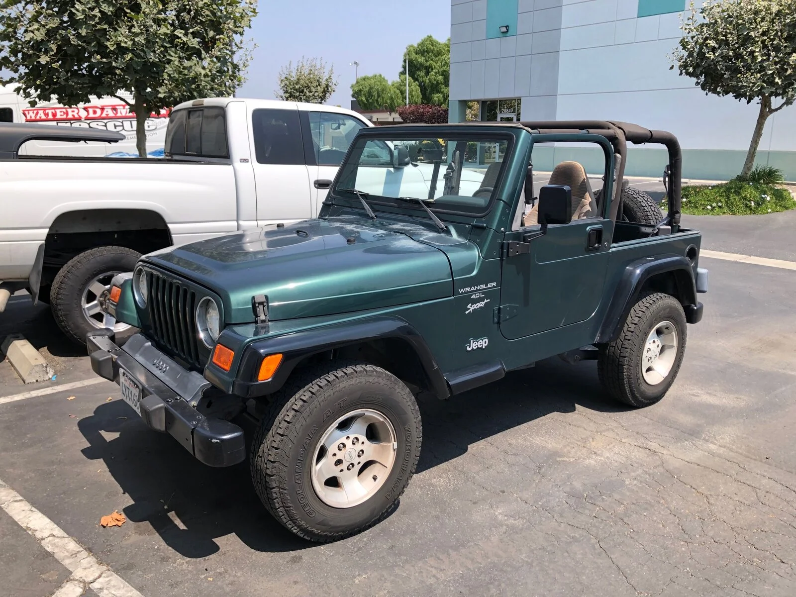 TJ_no_roof_2.jpg