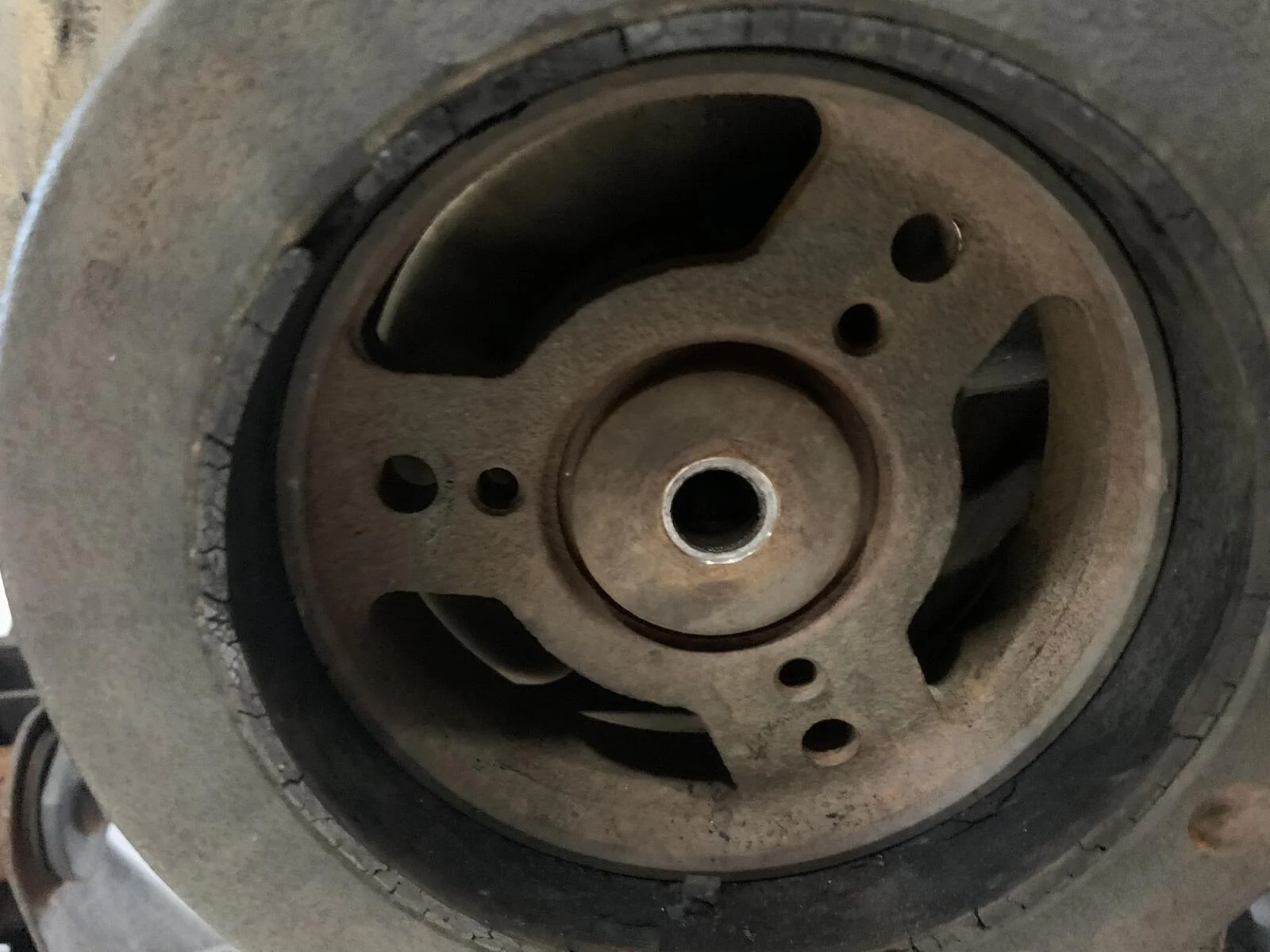 tjE709E.webp