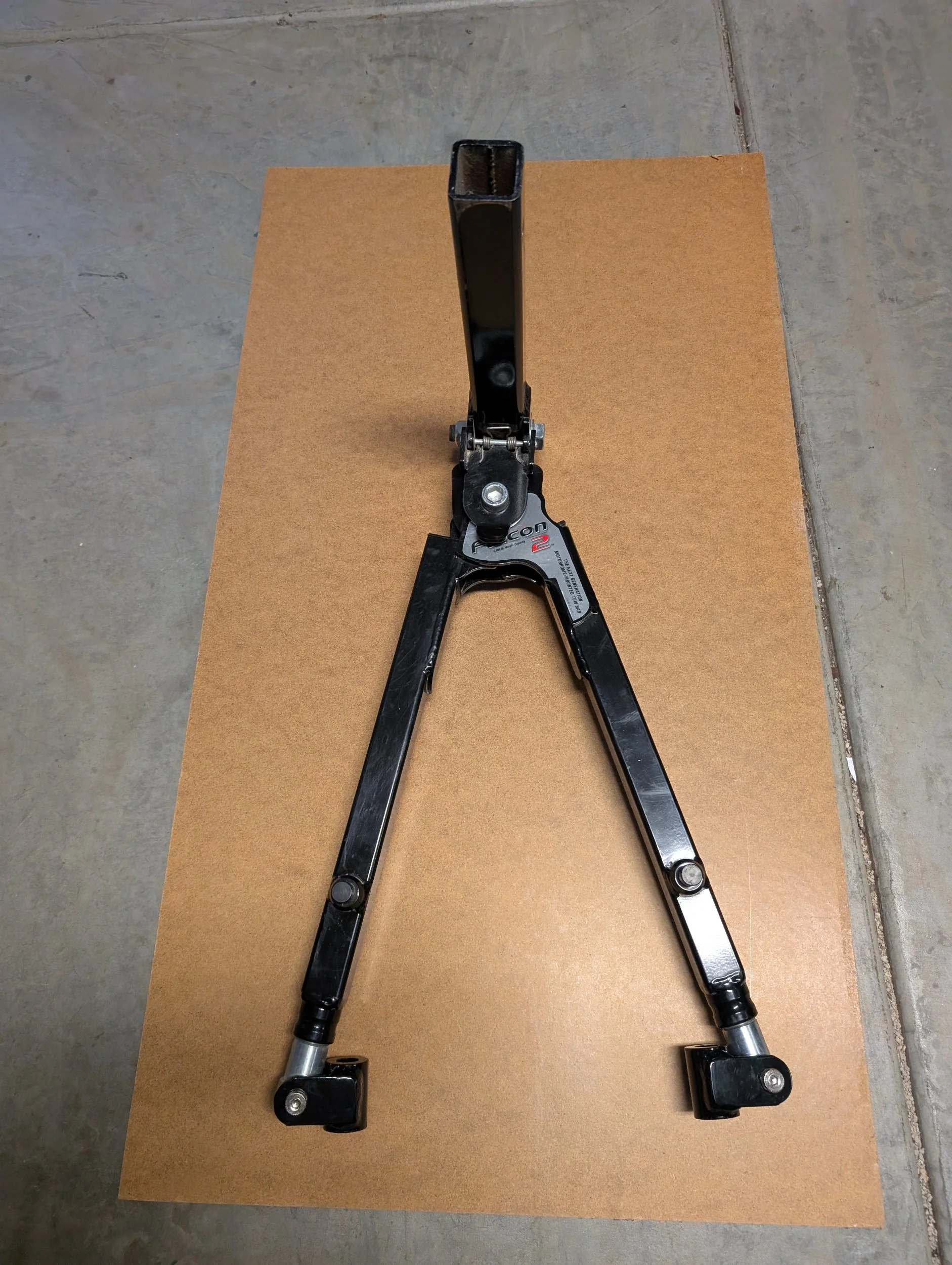 Tow Bar I.jpg