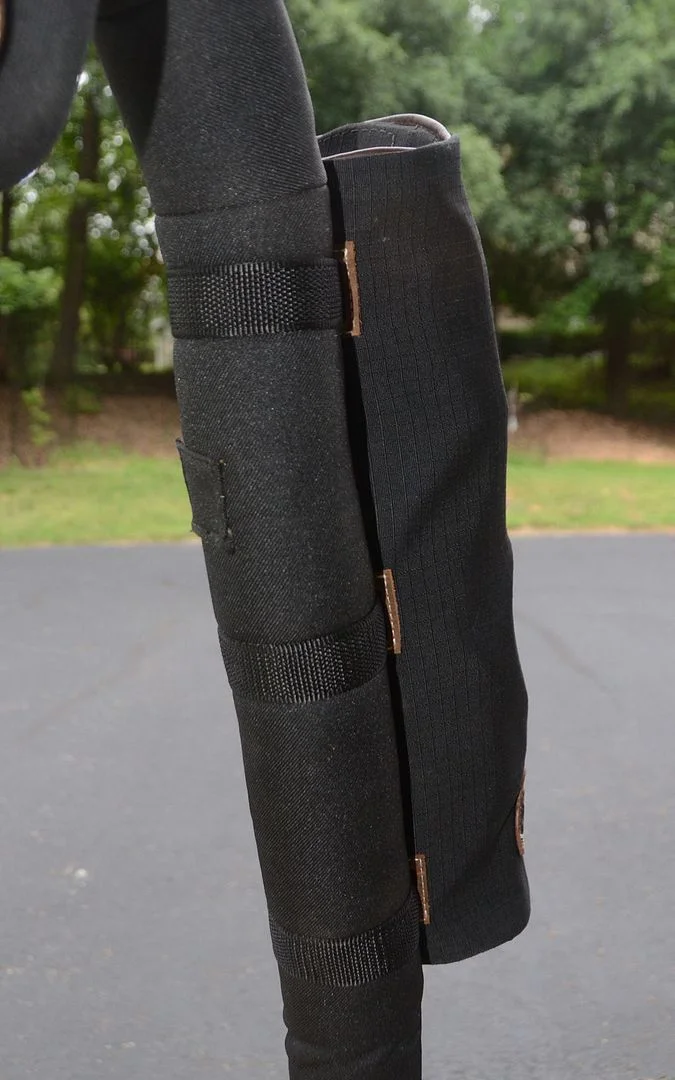 TRRollBarBagStraps.webp